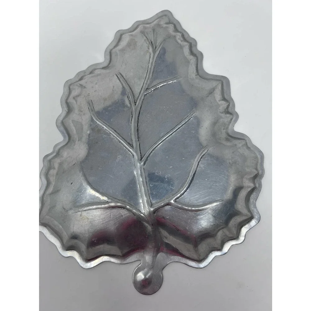 Vintage Forman Family Floral Embossed‎ Hand Wrought Hammered Aluminum Leaf